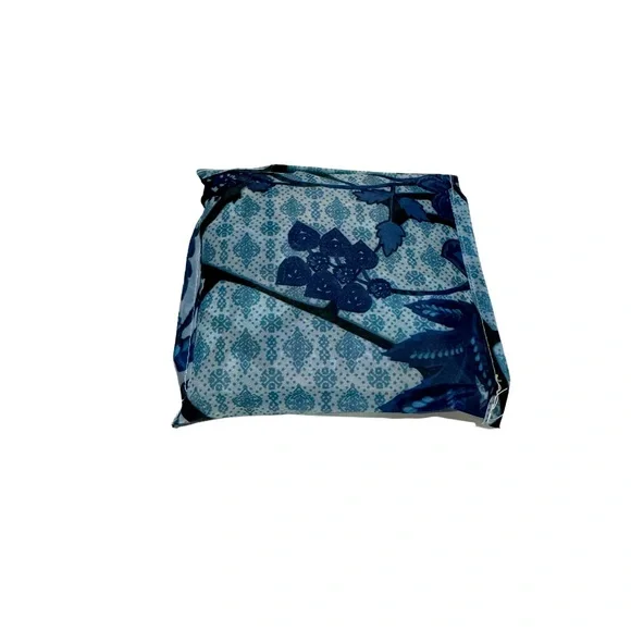 Johnny Was Reusable Nylon Shopping Tote in Blue Floral Patchwork. NWT - Picture 5 of 5